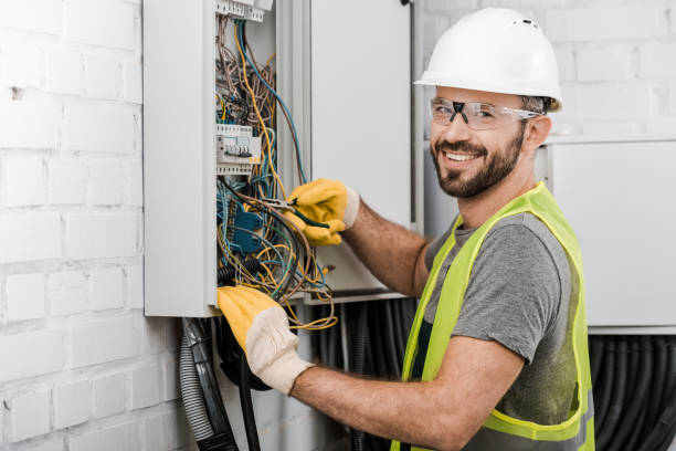 Best Local Electrician Companies  in Hillcrest, NY