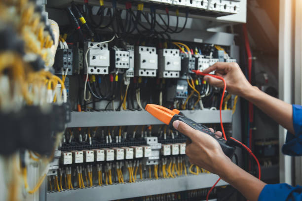 Best Ceiling Fan Installation Electrician  in Hillcrest, NY