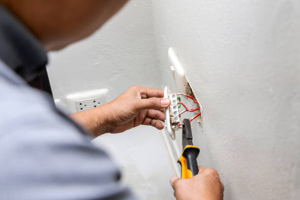 Best Industrial Electrical Services  in Hillcrest, NY